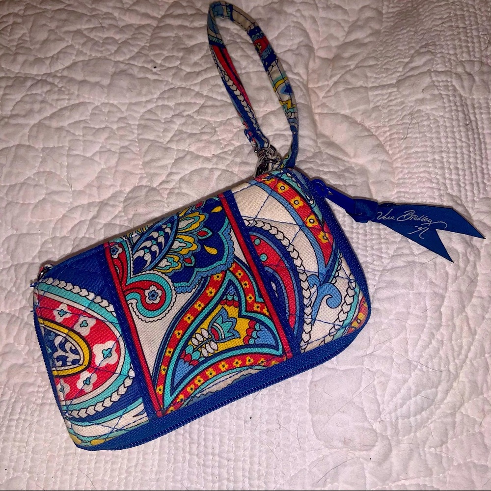 Vera Bradley zip wallet
